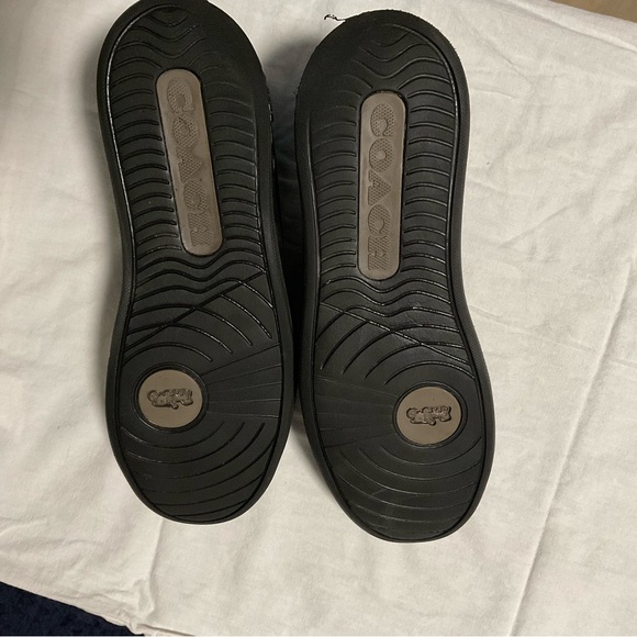 Coach MENS Sneakers - Picture 4 of 8